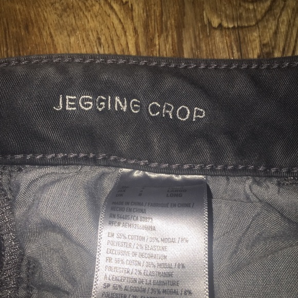 American Eagle Women's Jegging Crop Jeans Size 4 - Picture 4 of 8